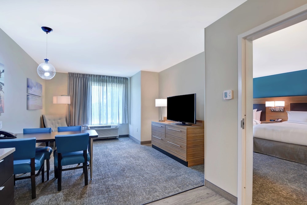 TownePlace Suites by Marriott Panama City Beach Pier Park - photo 21