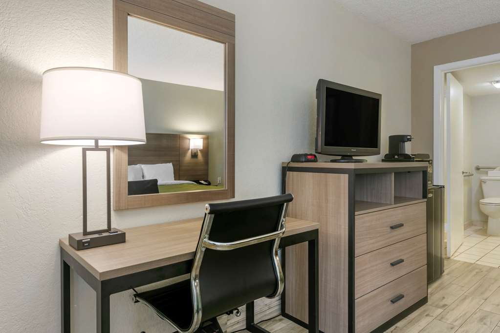 Quality Inn St. Augustine Outlet Mall - photo 15