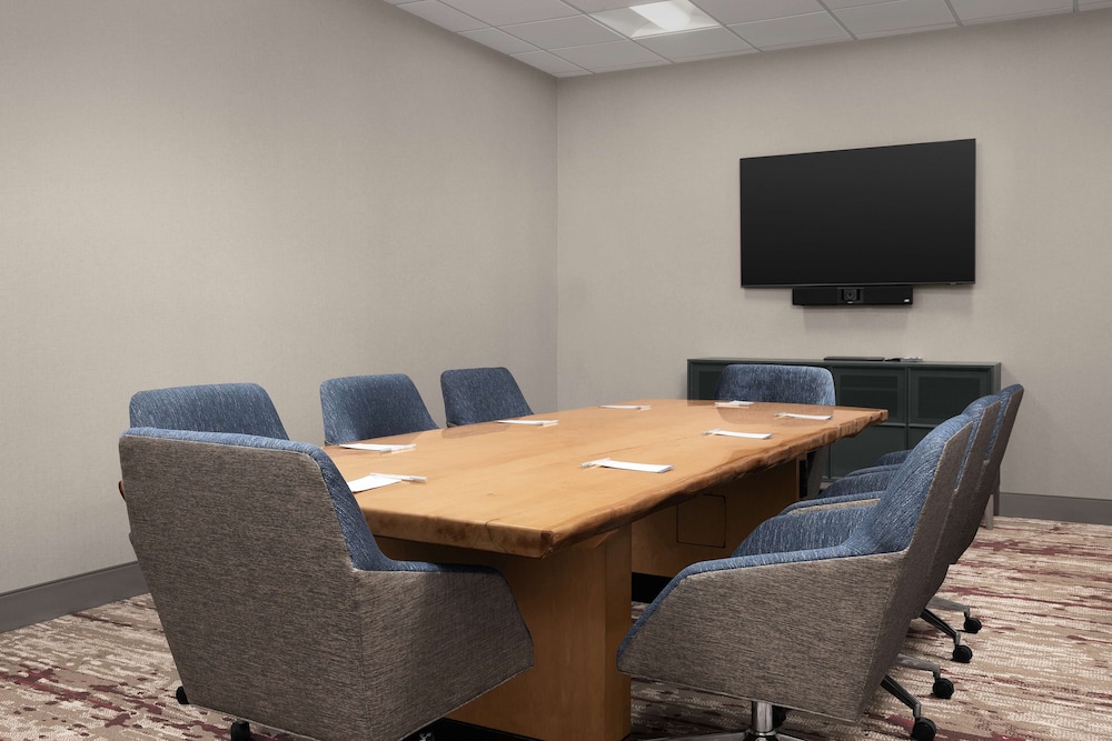 Hilton Garden Inn Abilene - photo 30