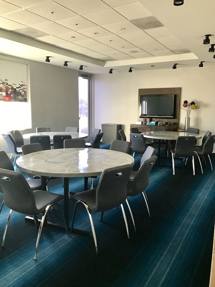 Aloft Plano - photo 20