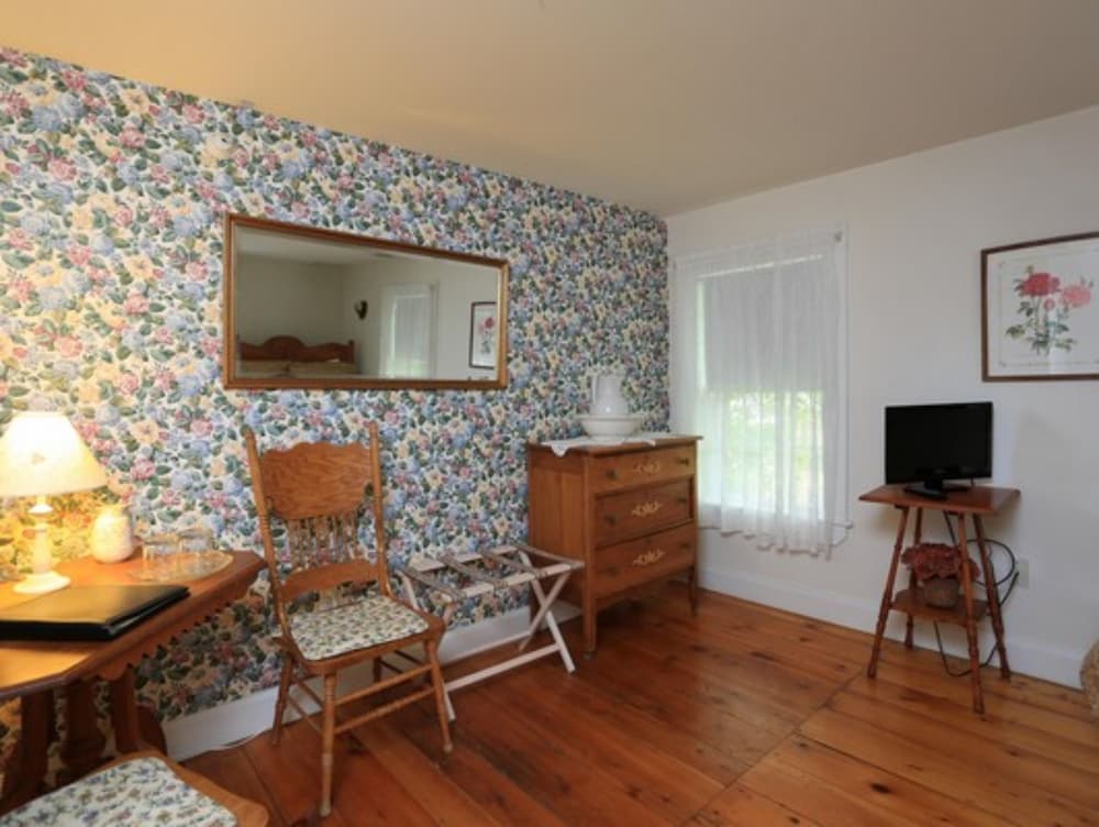 Old Orchard Beach Inn - photo 9