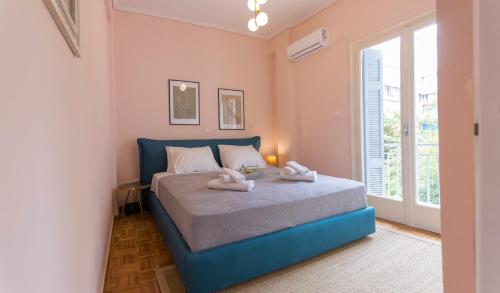 Whispering Walls Premium 1 bedroom Apartment — 4-Star Luxury Hotel in Athens, Greece