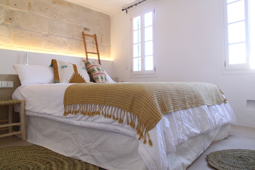 Hotel S’Esparteria — carbon neutral stay, Ciutadella