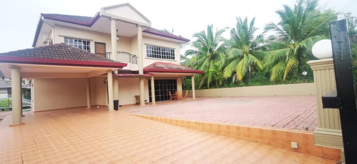 PD Villa 12 Homestay — 4-Star Luxury Hotel in Port Dickson, Malaysia
