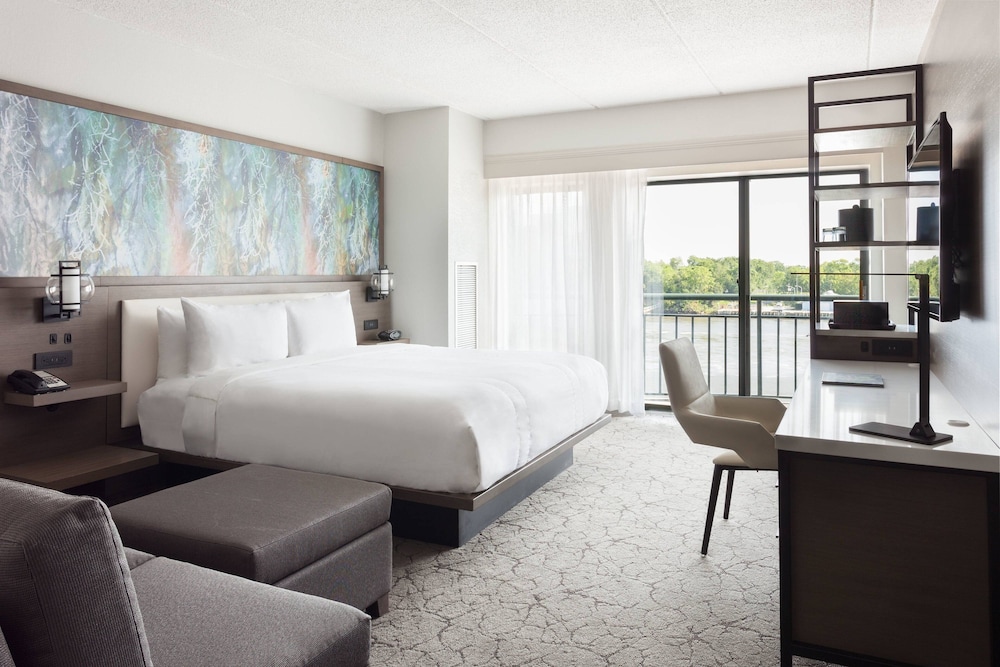 Marriott Savannah Riverfront - photo 13