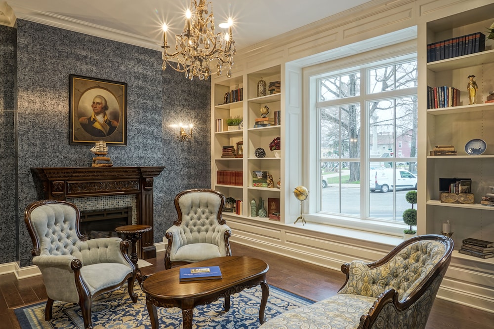 The Mount Vernon Grand Hotel - photo 21