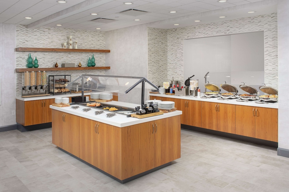 Hilton Garden Inn Westchester Dobbs Ferry NY - photo 30