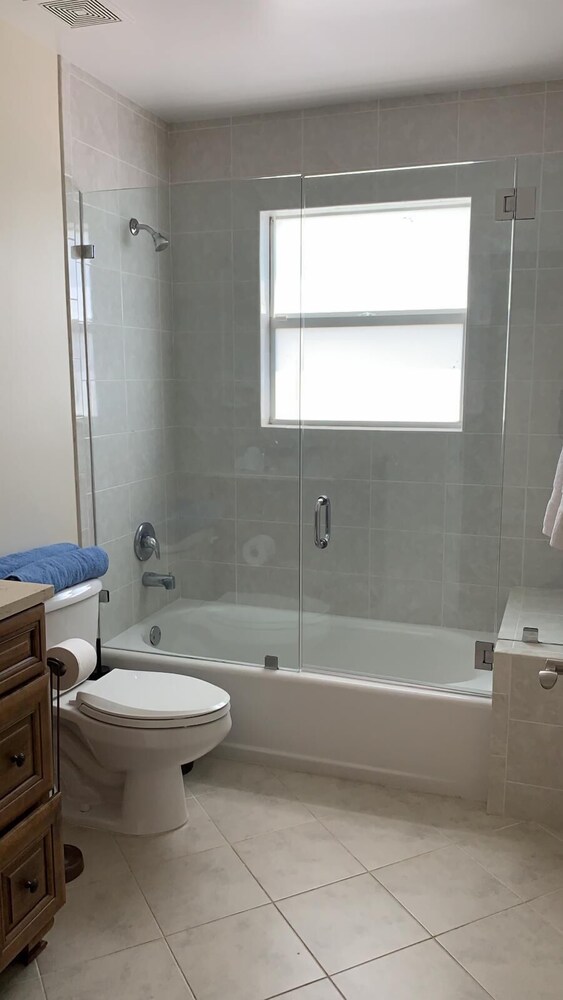 Atlantique Beach House Hotel - photo 11