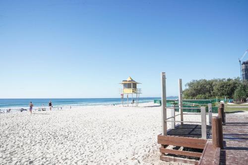 Diamond Beach 46 - last minute hotel in Gold Coast