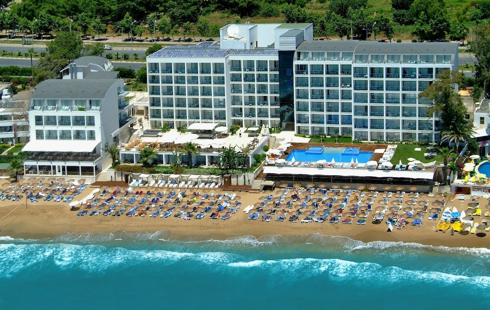 Yalihan Una — 4-Star Luxury Hotel in Alanya, Turkey