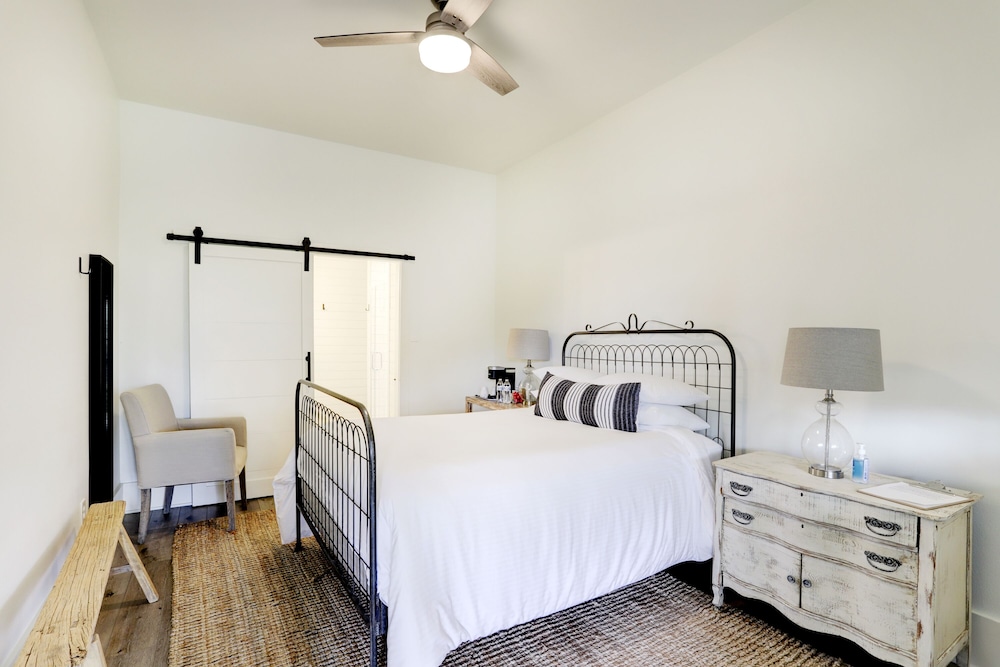 Farmstead Round Top - photo 40