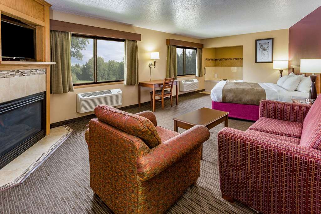 AmericInn by Wyndham Duluth South Black Woods Event Center - photo 21