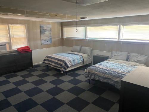 Spacious 4 Bedroom Home with 5 Beds near Interstate 40 in Amarillo TX — 4-Star Luxury Hotel in Amarillo, United States
