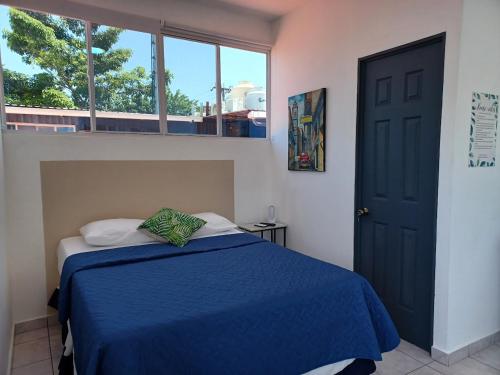 Charlys Room 9 in San Salvador, El Salvador