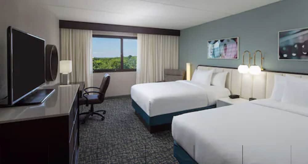 DoubleTree by Hilton Hotel Austin Northwest Arboretum - photo 13