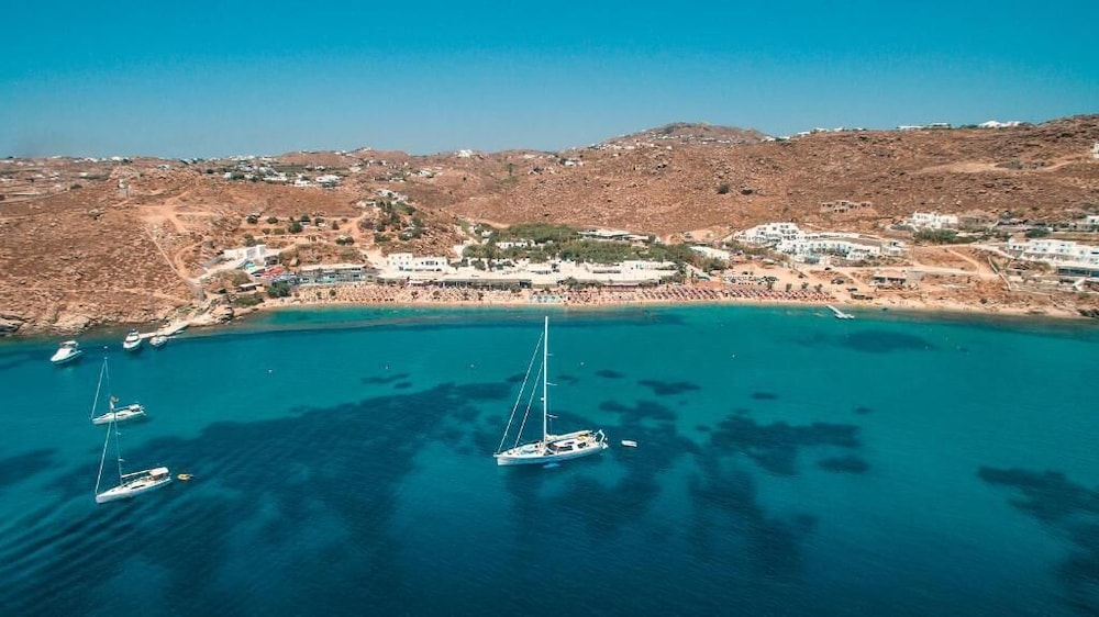 Paradise Beach Resort — hotel in Mykonos