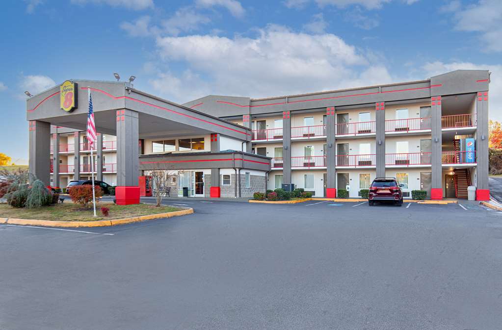 Super 8 by Wyndham Kingsport in Kingsport, United States