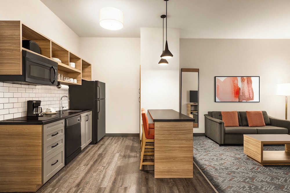 Candlewood Suites Mount Pleasant by IHG - photo 31