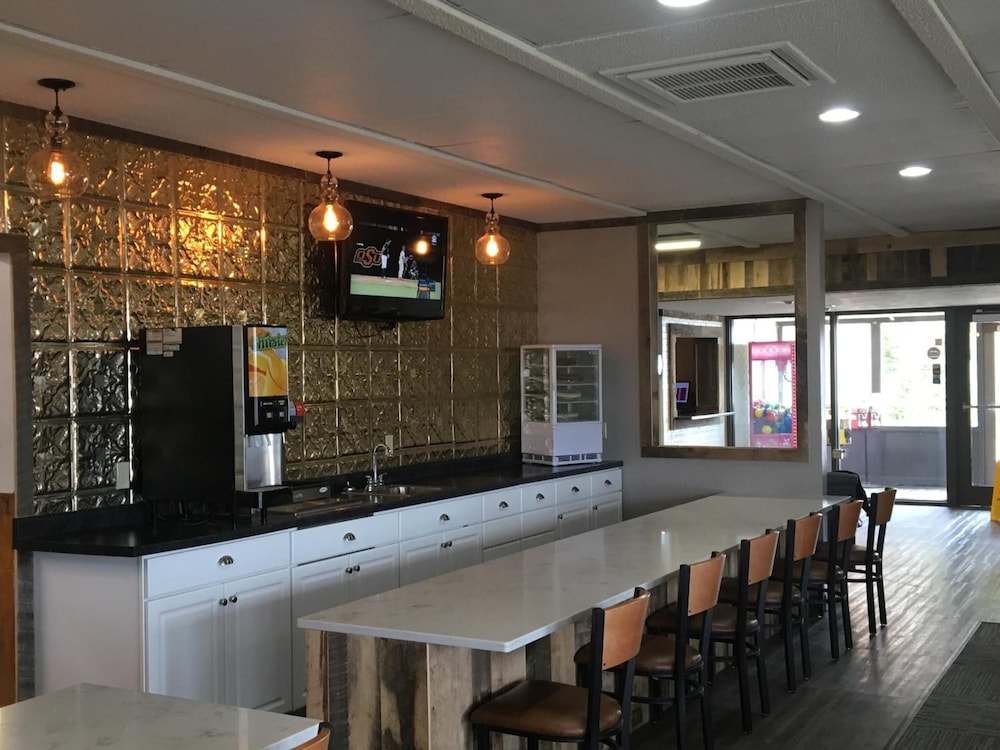 Sunlac Inn - photo 15