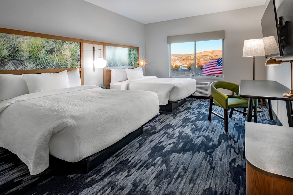 Fairfield Inn & Suites by Marriott Klamath Falls - photo 10