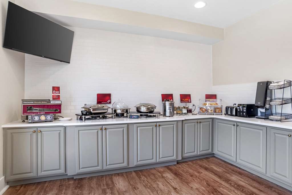 Best Western Plus Two Rivers Hotel & Suites - photo 38