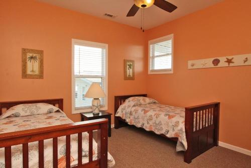 This Is It by Oak Island Accommodations - photo 13