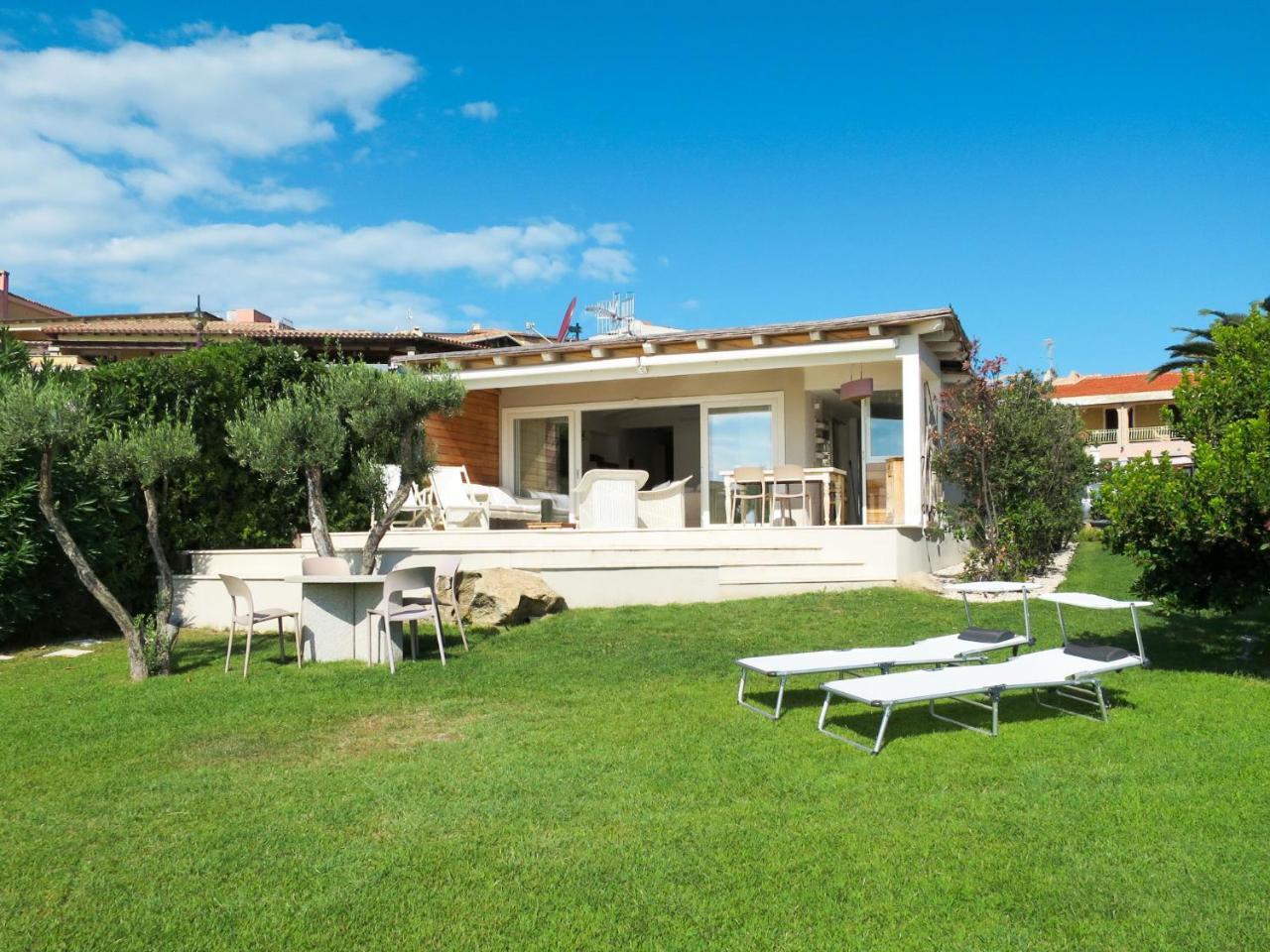 Holiday Home Tugurio by Interhome — 4-Star Luxury Hotel in Golfo Aranci, Italy
