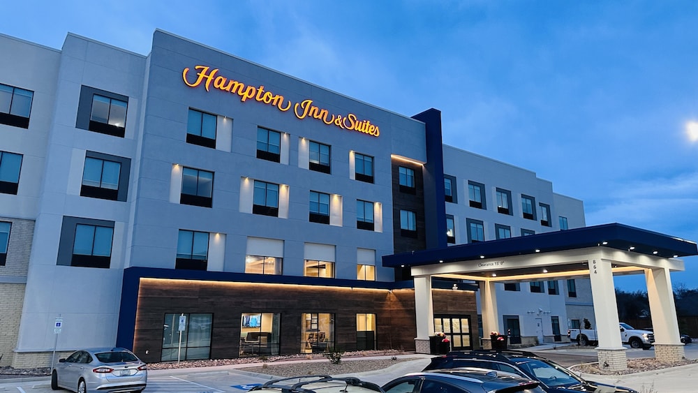 Hampton Inn & Suites Weatherford - photo 104