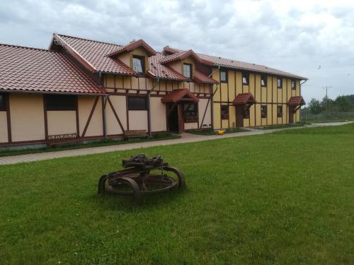 Pensjonat Przy Stajni — Przywidz