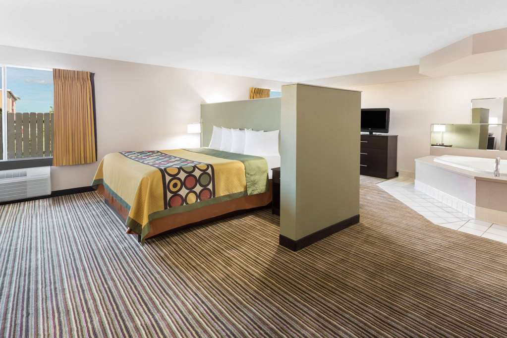 Super 8 by Wyndham Madison South - photo 22