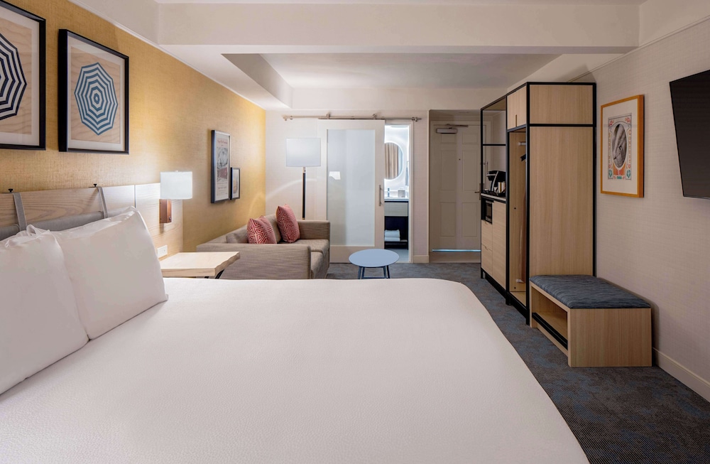 Hilton Garden Inn Dana Point Doheny Beach - photo 15