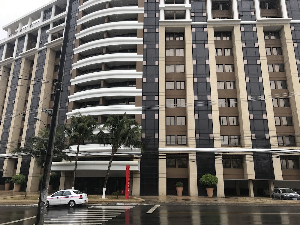 Tulip Inn Centro de Convenções