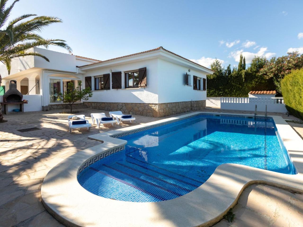 Villa Villa Dorada by Interhome — 4-Star Luxury Hotel in L'ametlla De Mar, Spain