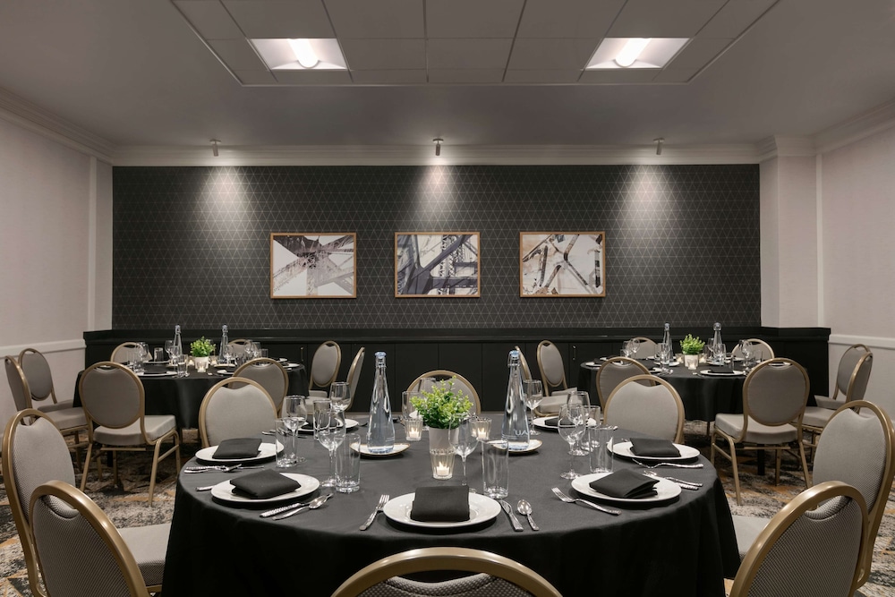 DoubleTree by Hilton Canton Downtown - photo 45