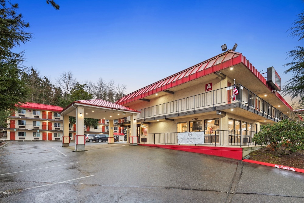 Inn at Lake Washington By OYO I 405 - photo 35