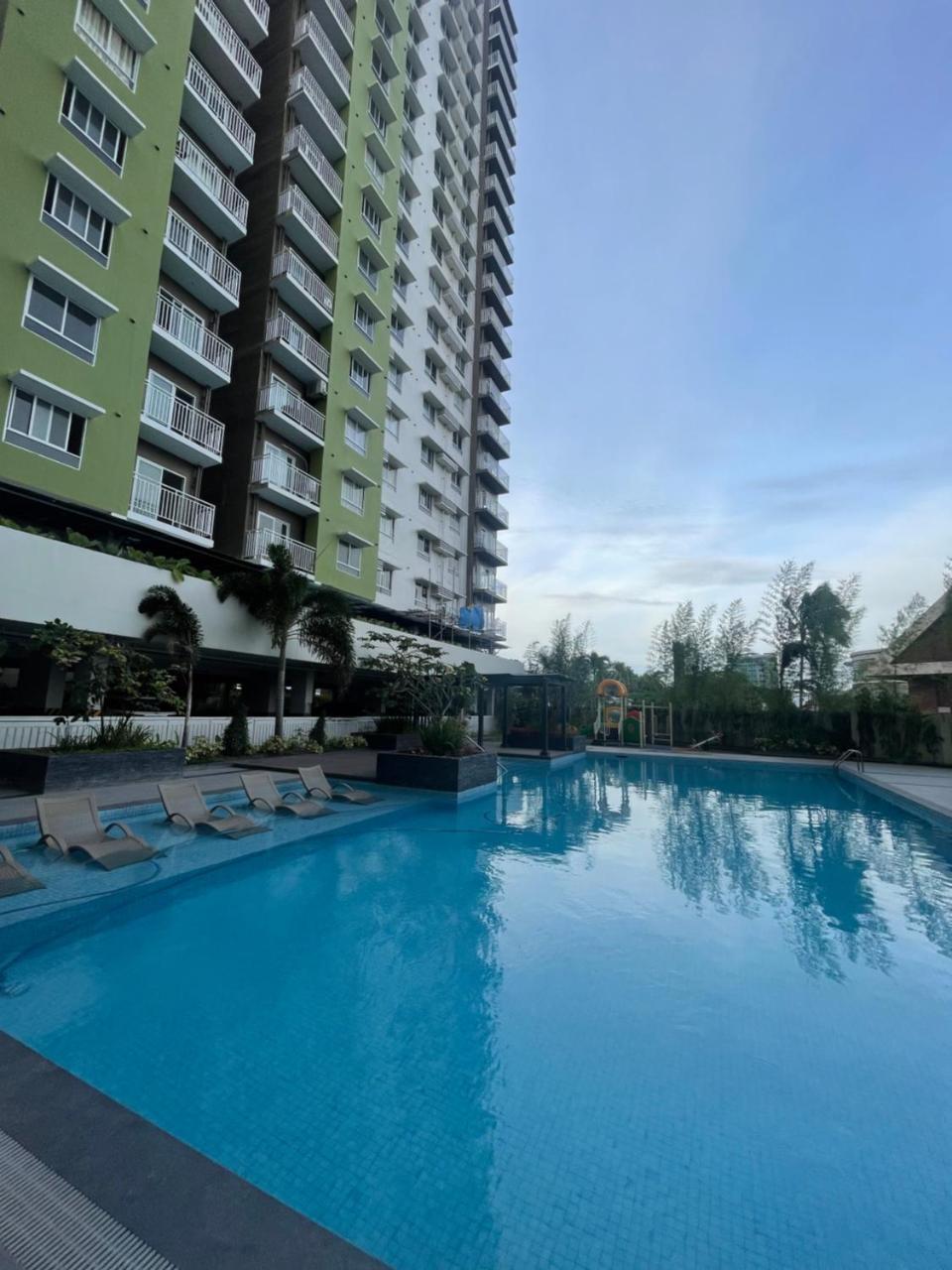 Mesatierra Garden Residences - last minute hotel in Davao
