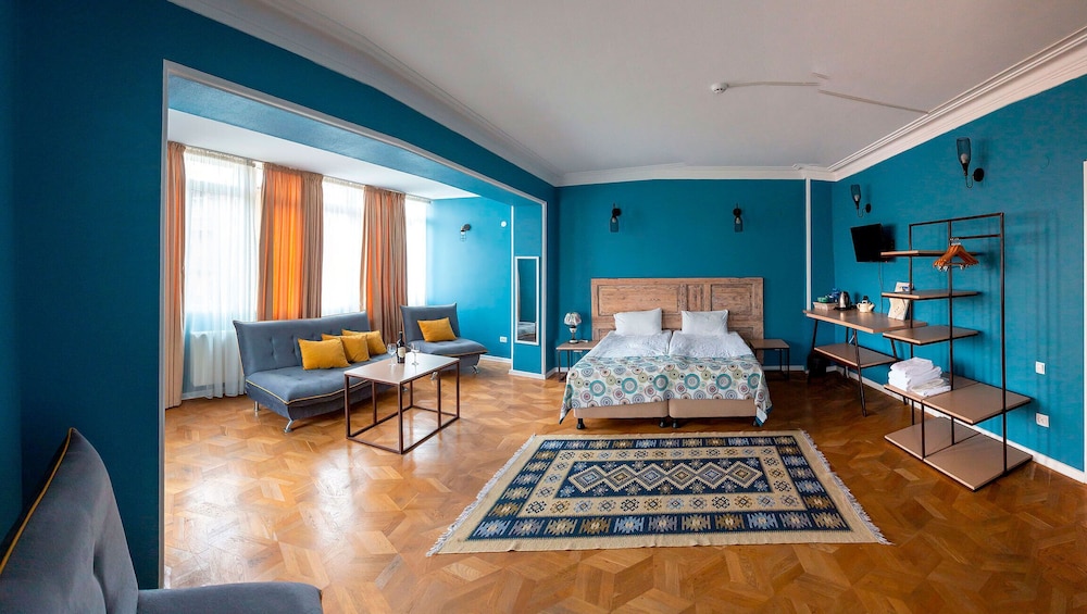 Gvino Minda Hotel