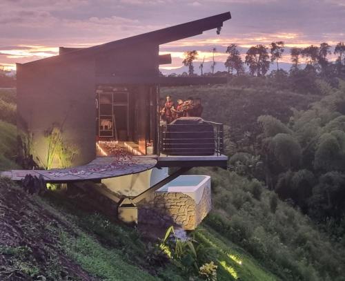 Maranatha. Grotto & Boutique Hydrotherapy in Pereira, Colombia