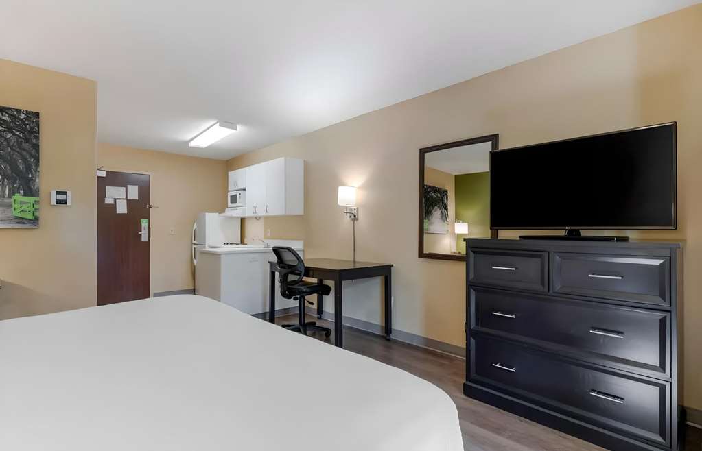 Suburban Studios Copley Akron West - photo 9