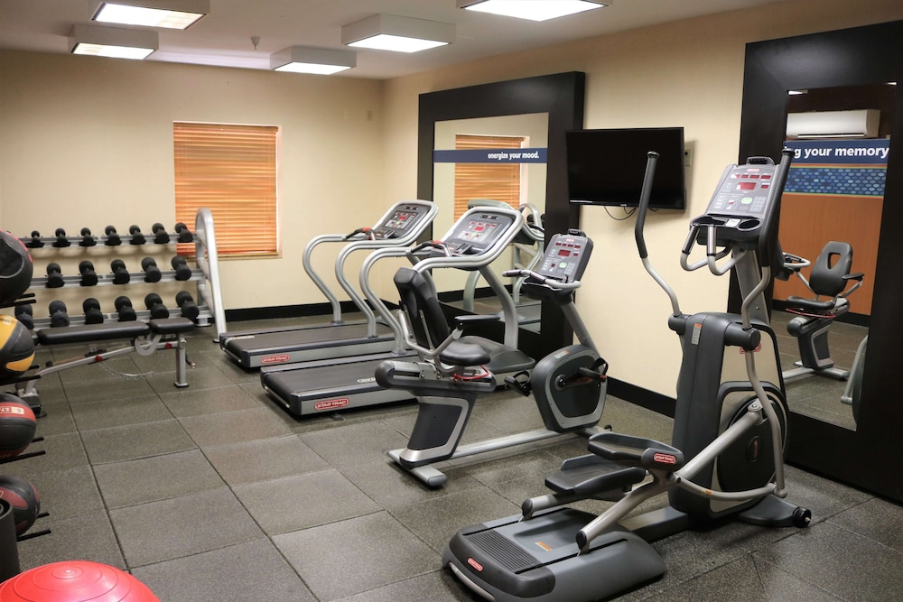 Hampton Inn & Suites Fremont - photo 28