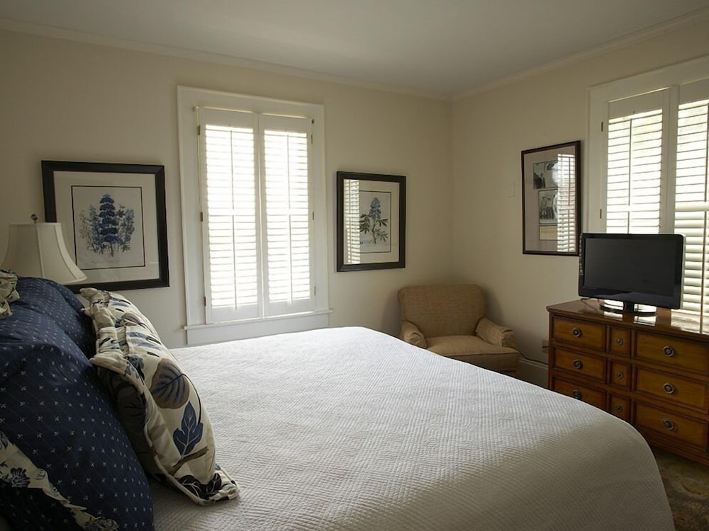 The Smithfield Inn - photo 7