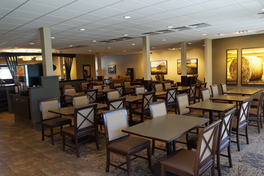 Biltmore Hotel Suites - photo 15