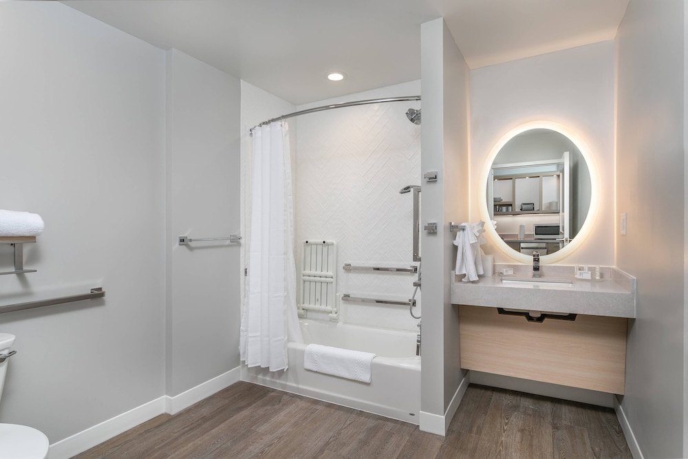 TownePlace Suites by Marriott Nashville Midtown - photo 25