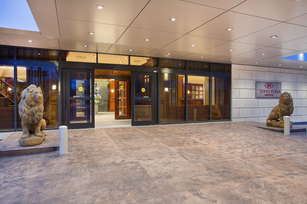 Crowne Plaza Knoxville Downtown University by IHG - photo 60