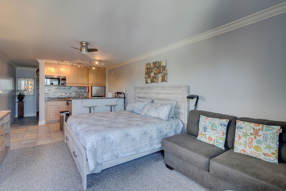 847 Ketch Court at The Sea Pines Resort - photo 2