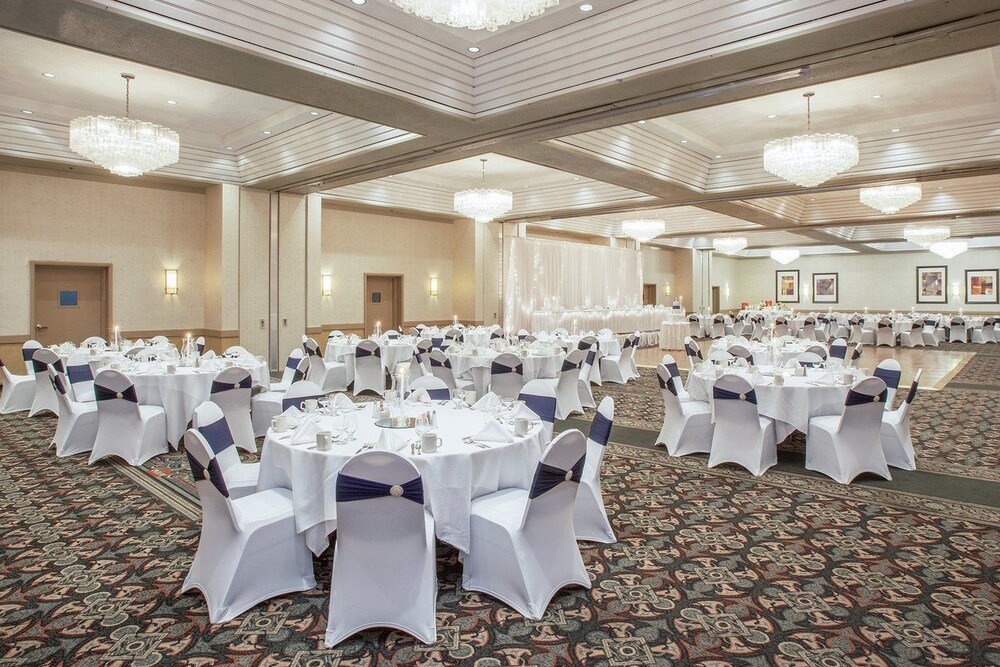 Best Western Plus Wausau Tower Inn - photo 44