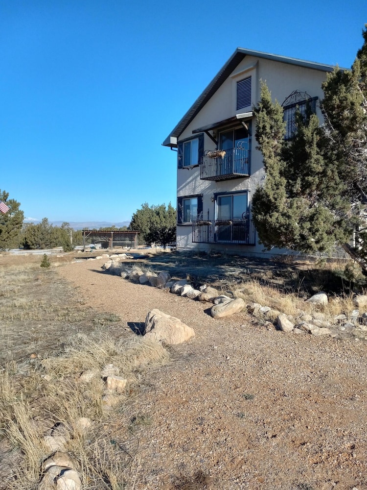 The Harmony Studio at Wind Walker Homestead - photo 38