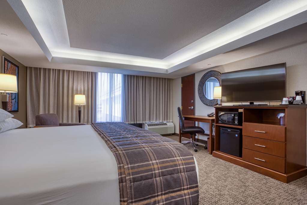 Drury Inn & Suites St. Louis Fairview Heights - photo 20