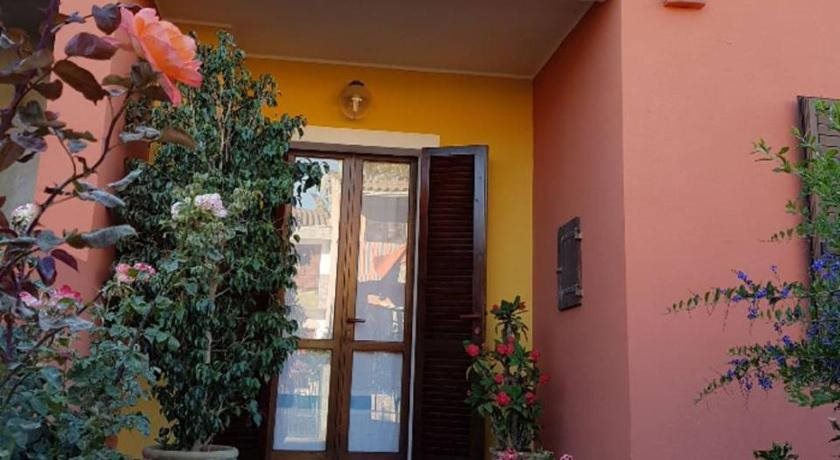 Il Piccolo Giardino rooms & breakfast — 4-Star Luxury Hotel in Villasimius, Italy