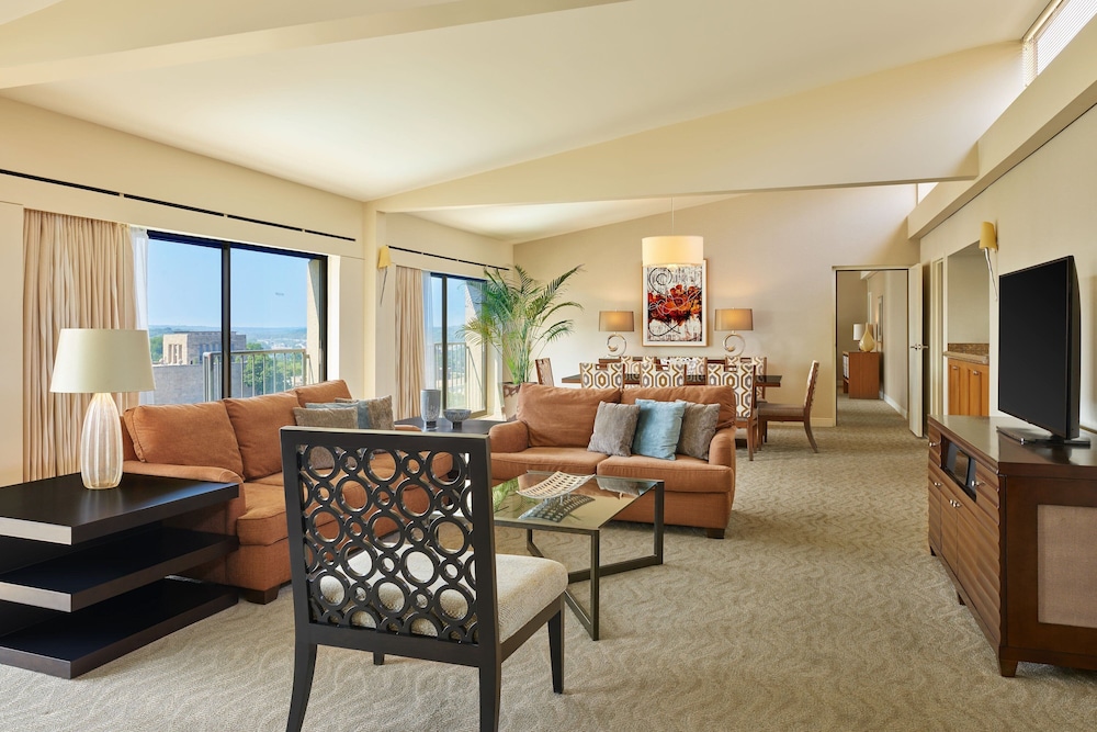 The Westin Kansas City at Crown Center - photo 29